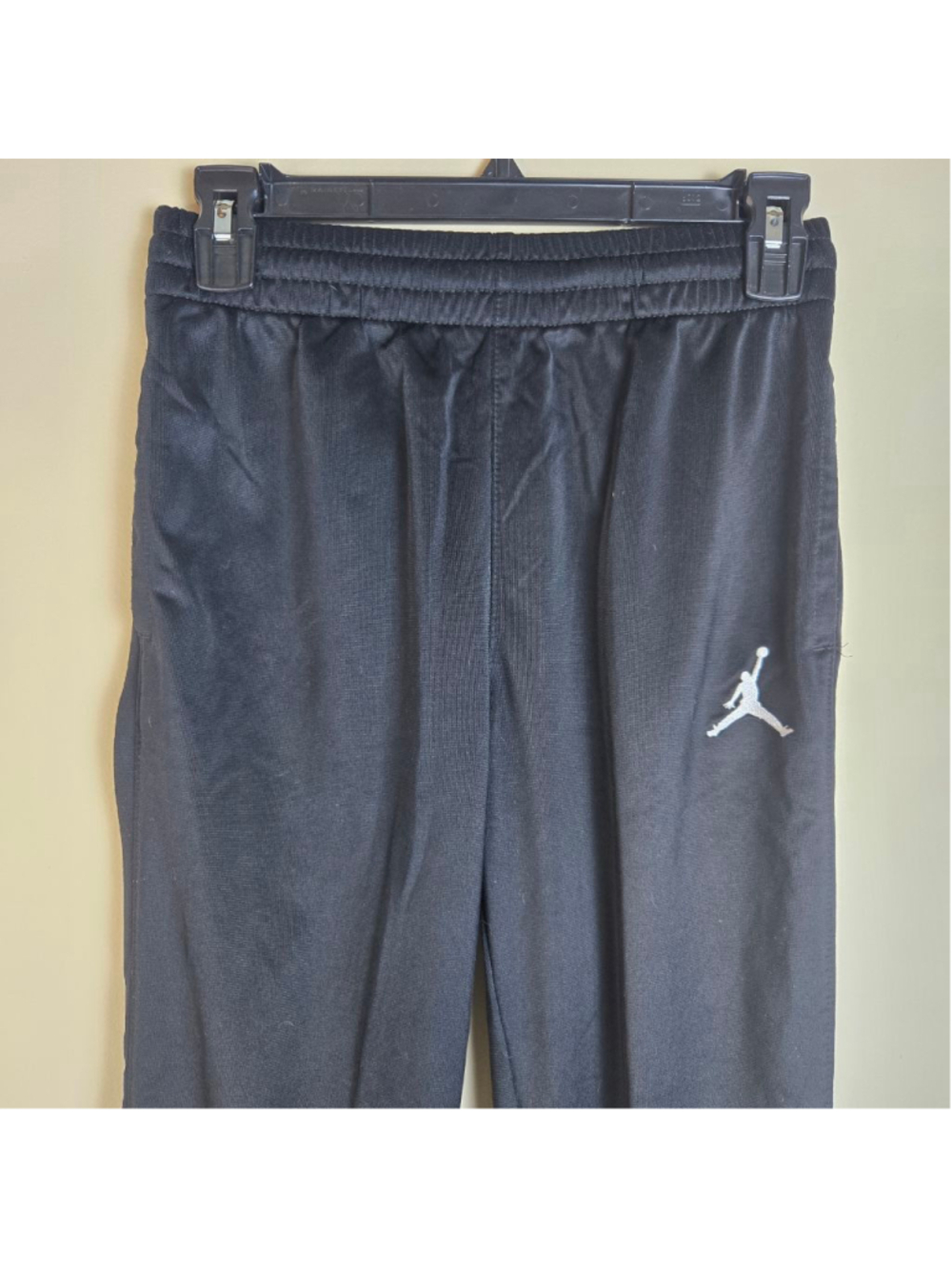 Boys Jordan Sweatpants & Joggers L Black with White Logo - Picture 6 of 13